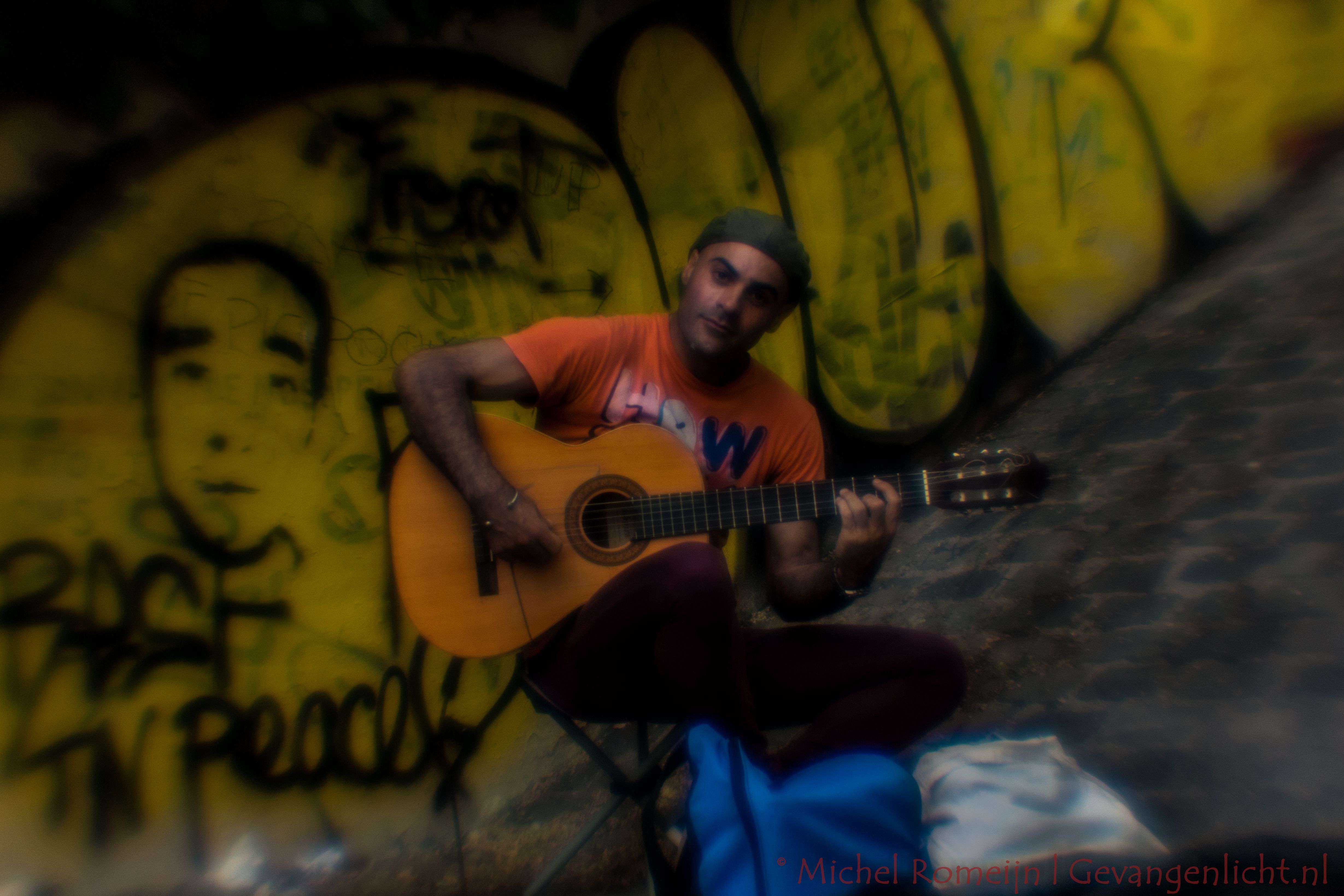 Street musician in Paris